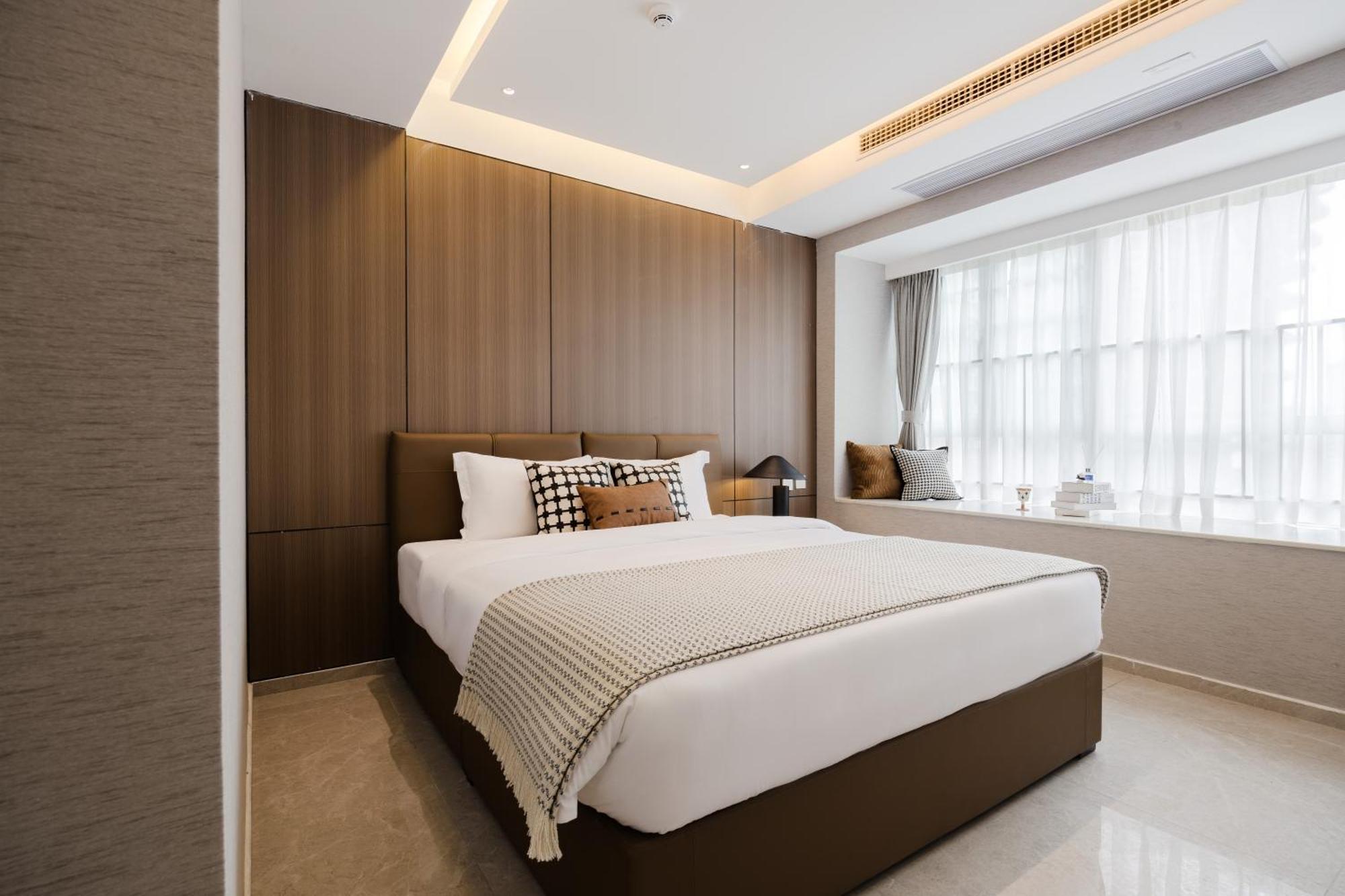 Boruisi Video And Audio Light House - Shenzhen Convention And Exhibition Center Gangxia Metro Station Aparthotel Exterior photo
