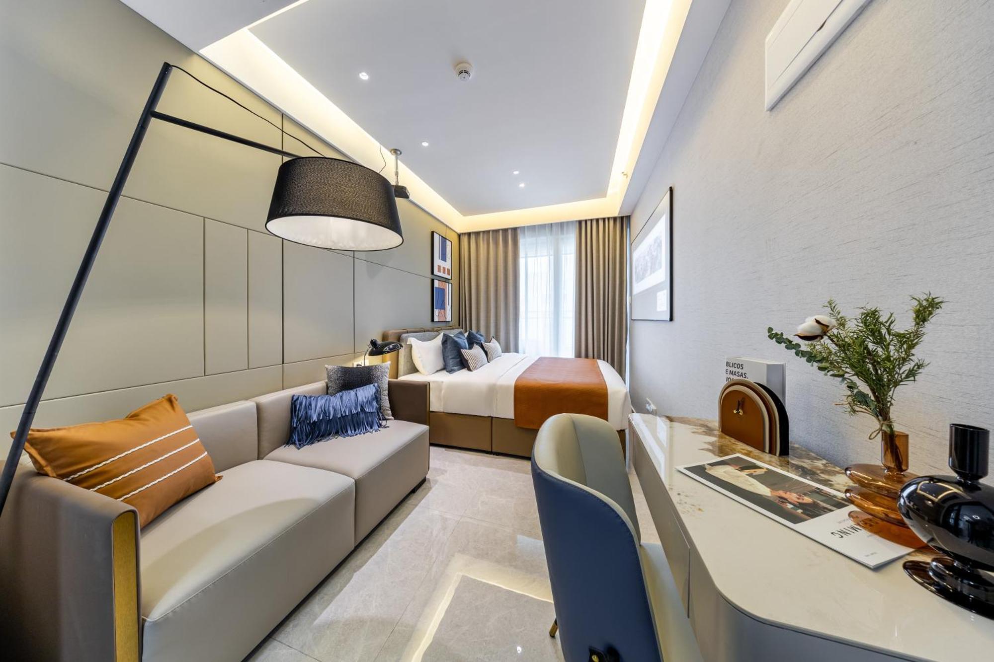 Boruisi Video And Audio Light House - Shenzhen Convention And Exhibition Center Gangxia Metro Station Aparthotel Exterior photo
